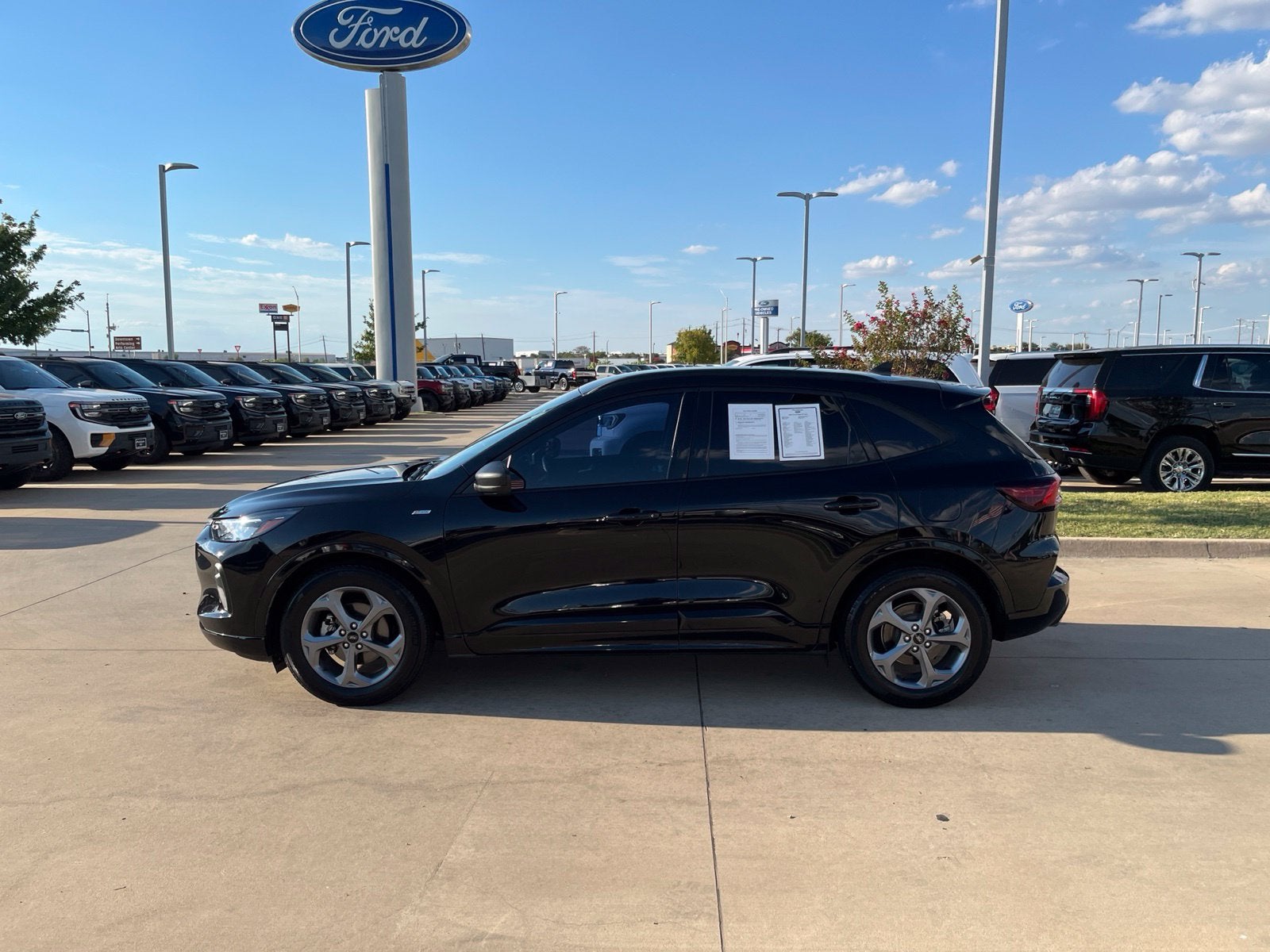 2023 Ford Escape ST-Line