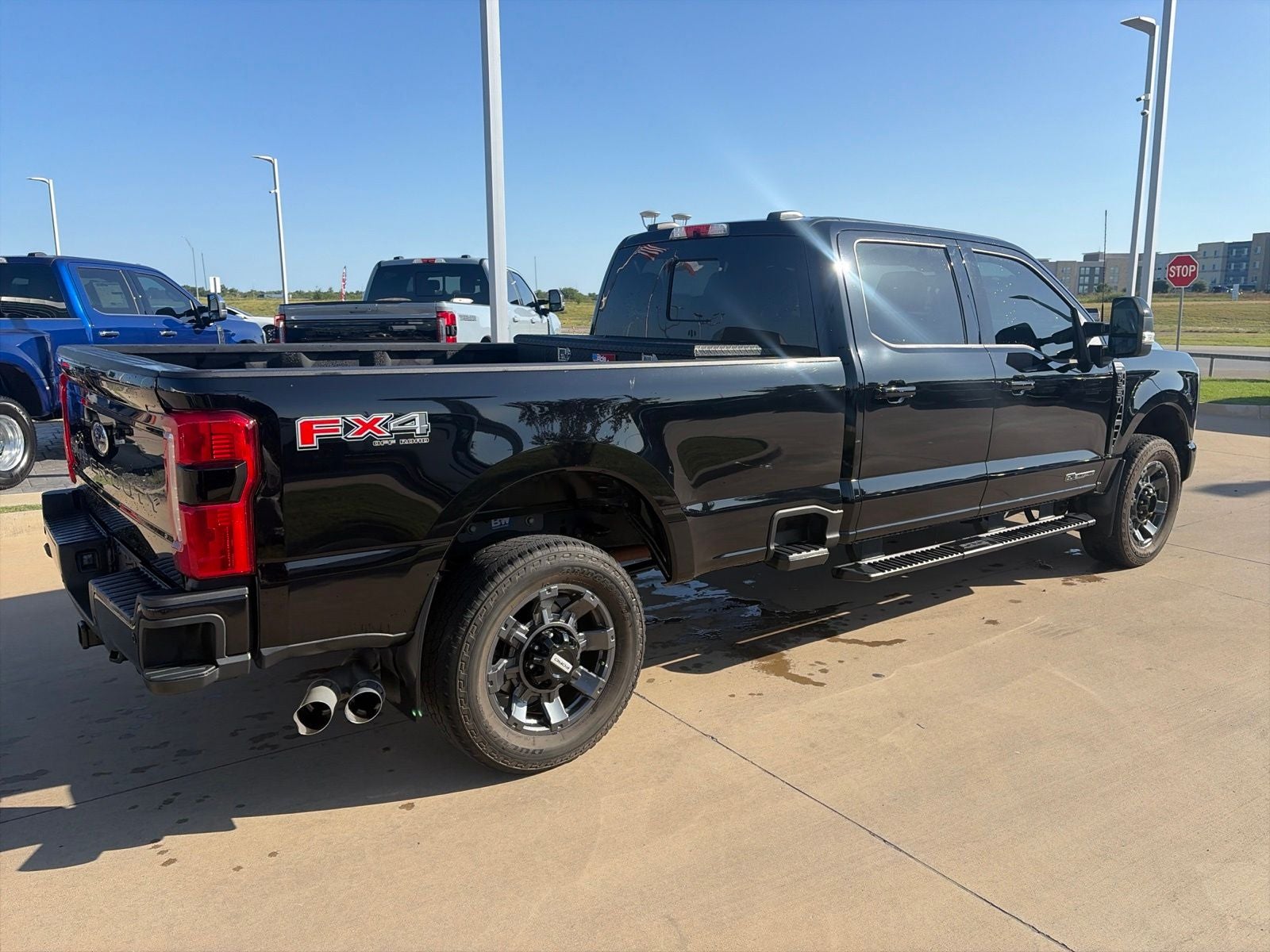 2023 Ford F-350SD Lariat