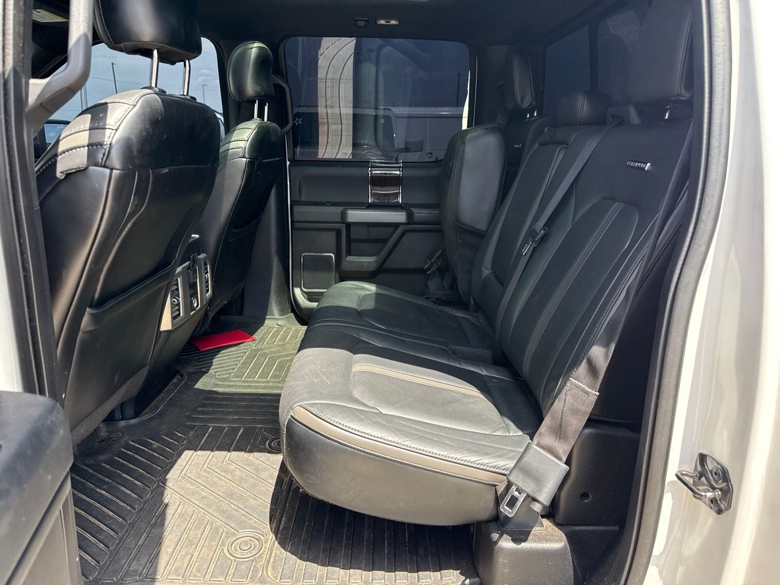 2016 Ford F-150 Platinum