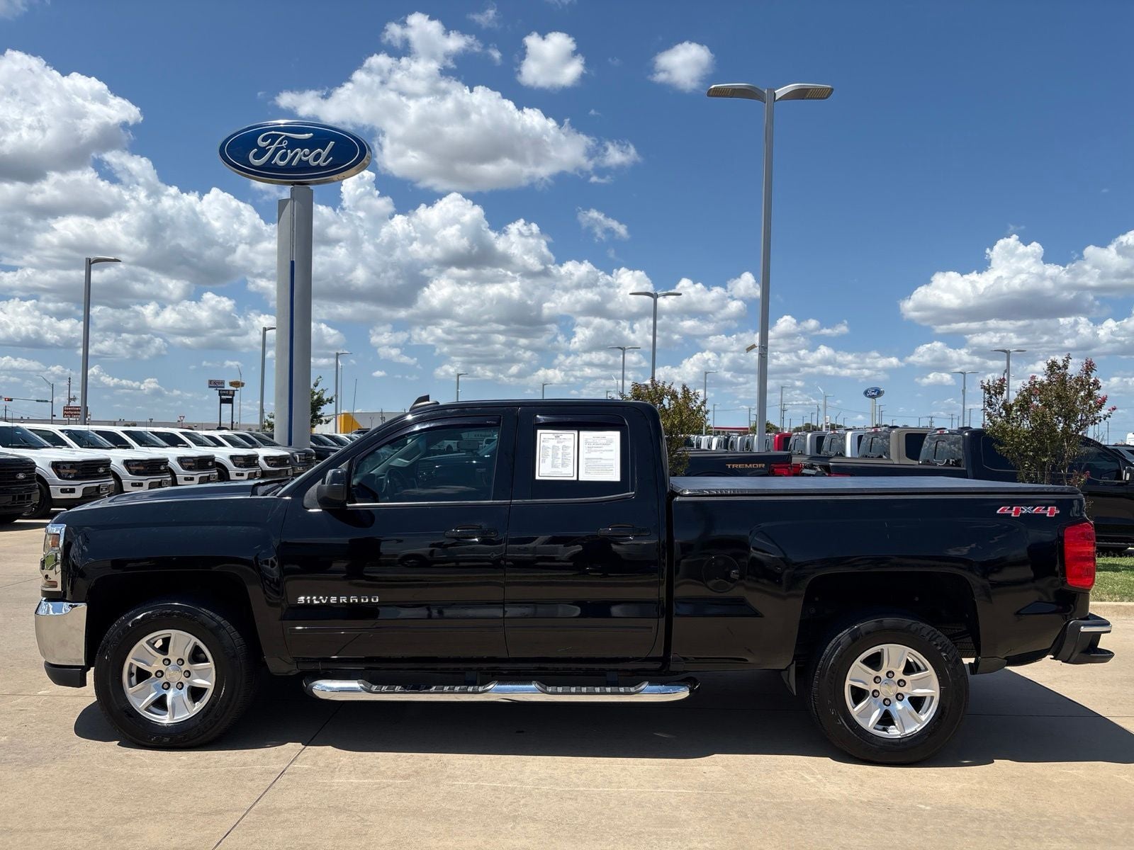 2017 Chevrolet Silverado 1500 LT LT1