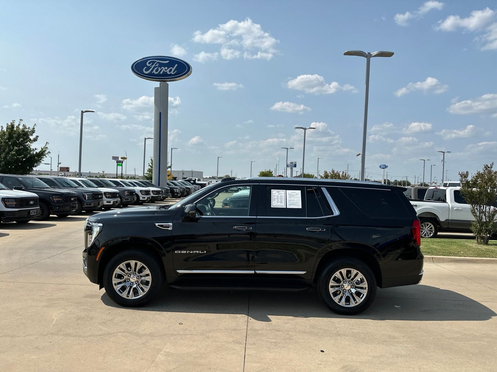 2025 GMC Yukon Denali