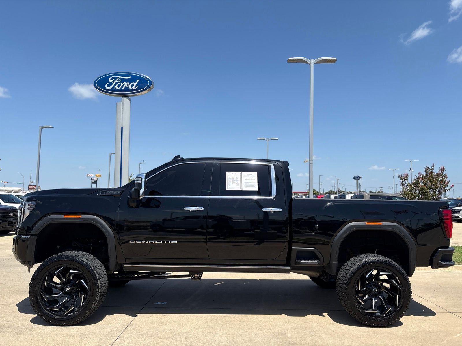 2024 GMC Sierra 2500HD Denali Ultimate