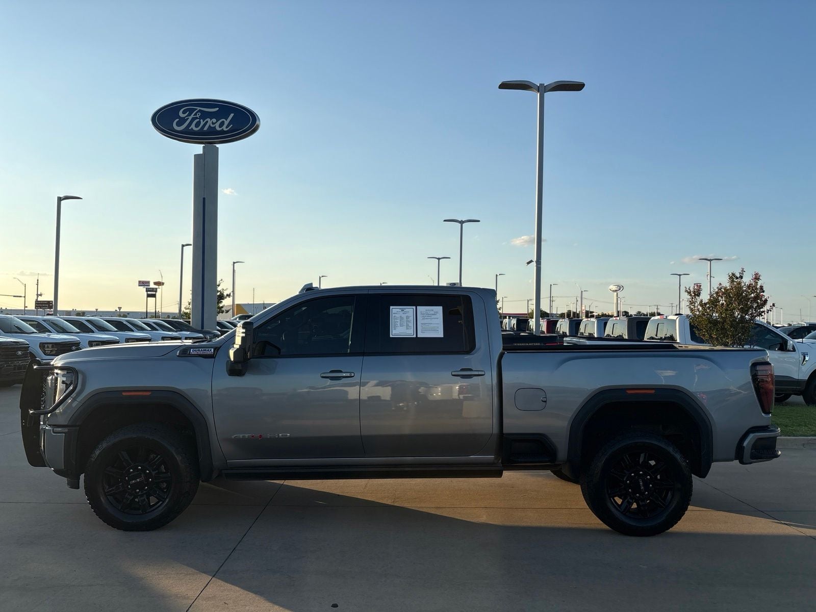 2025 GMC Sierra 2500HD AT4