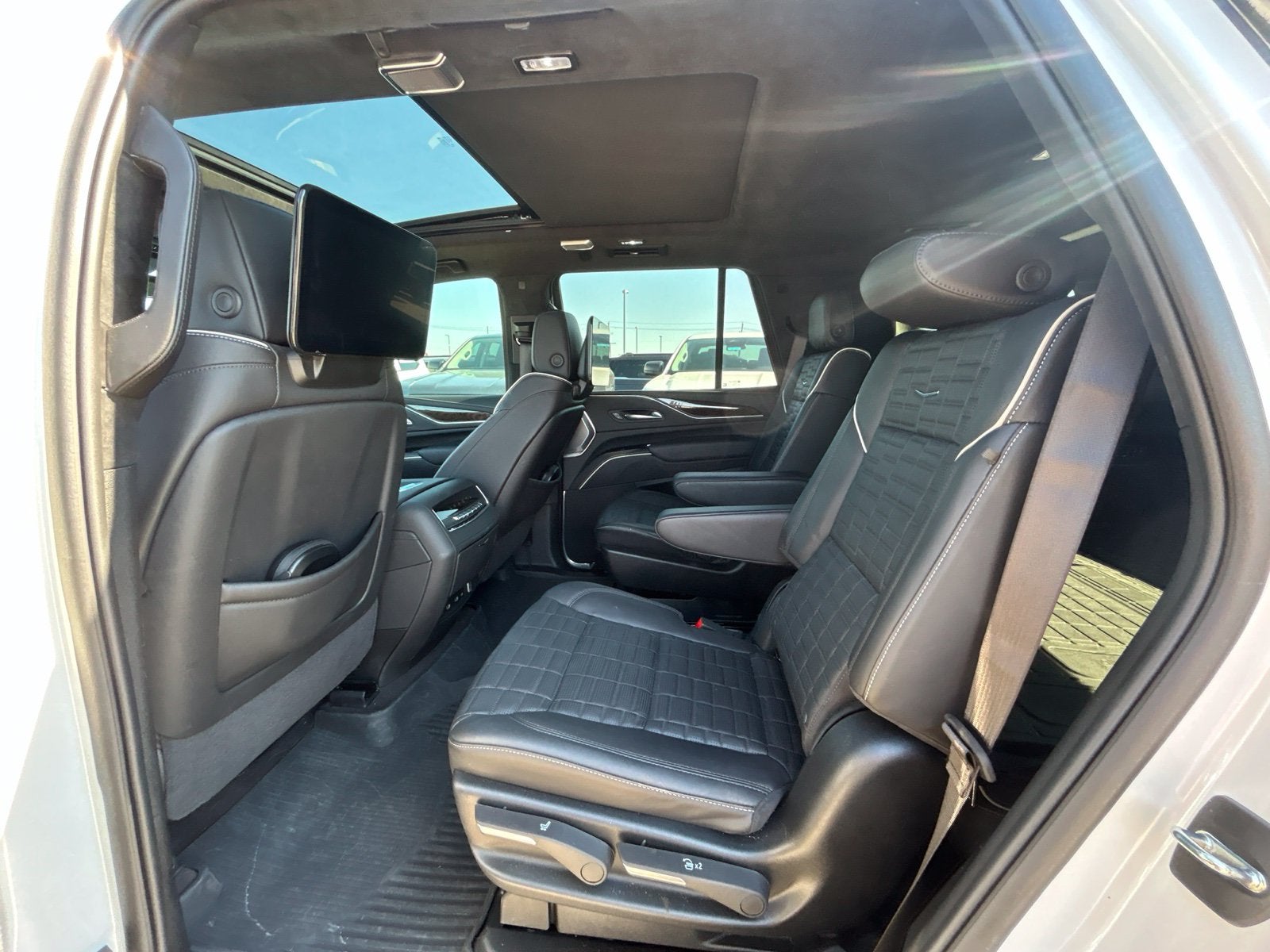 2024 Cadillac Escalade Sport Platinum