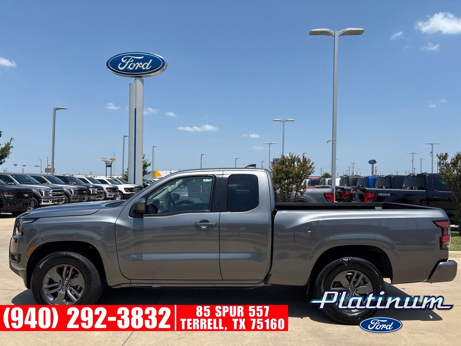 2025 Nissan Frontier SV