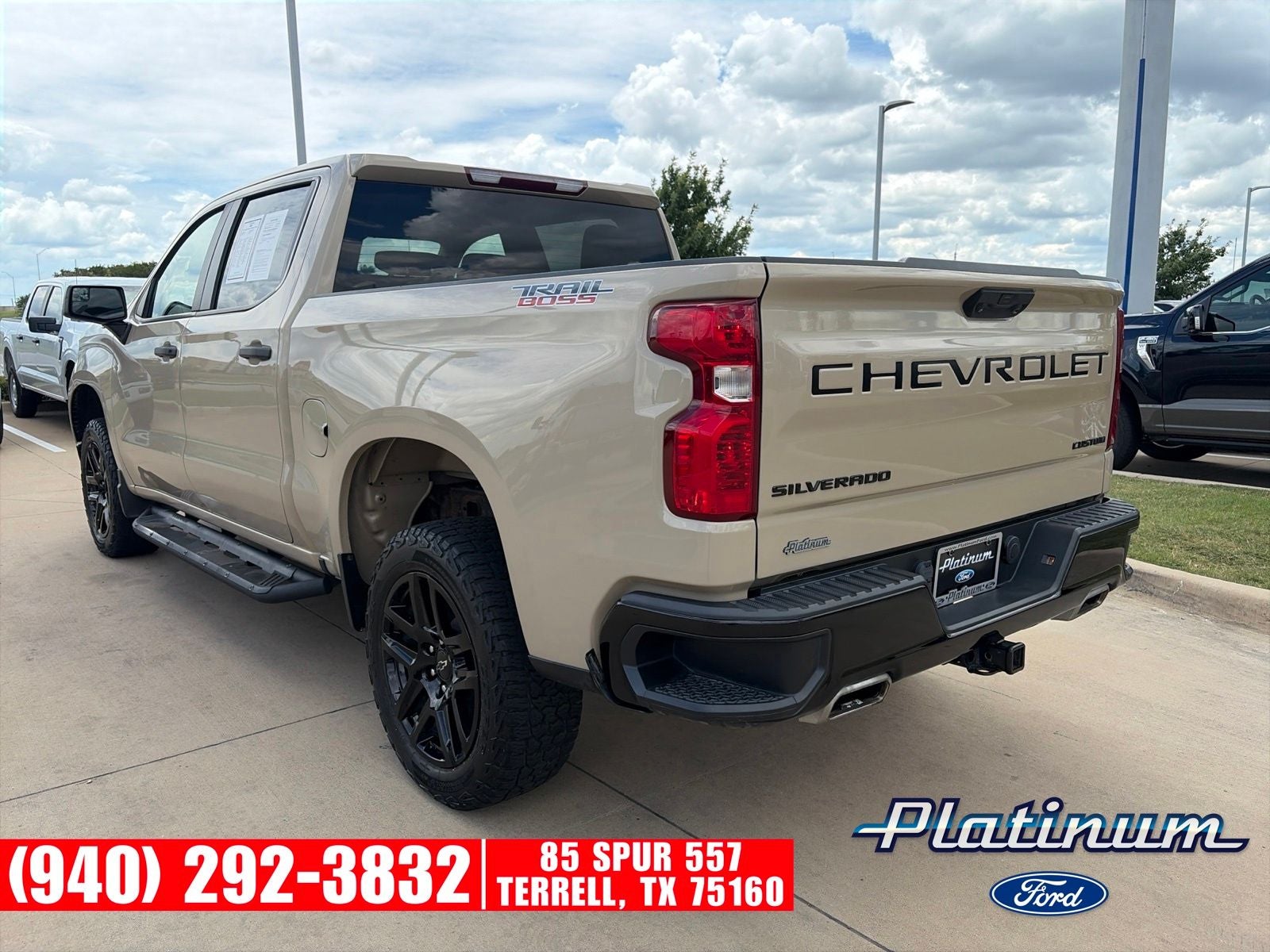 2022 Chevrolet Silverado 1500 Custom Trail Boss