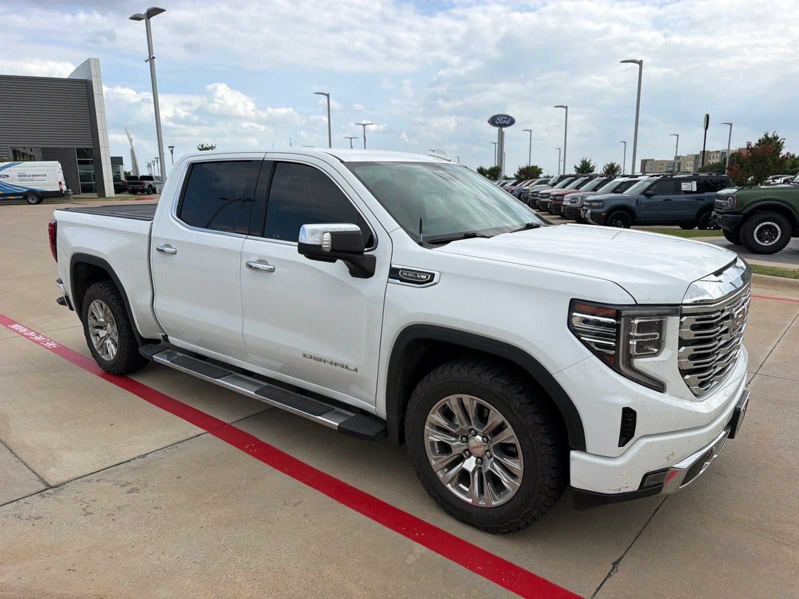 2023 GMC Sierra 1500 Denali