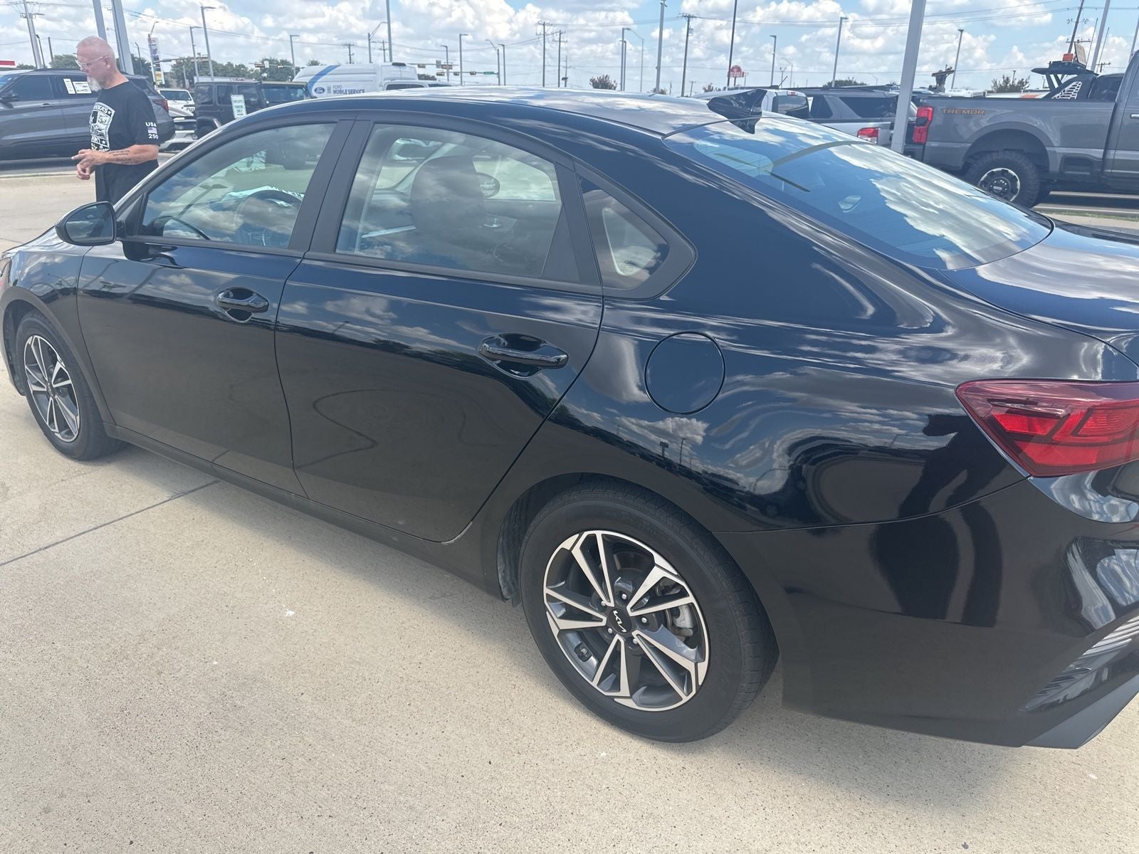 2023 Kia Forte LXS