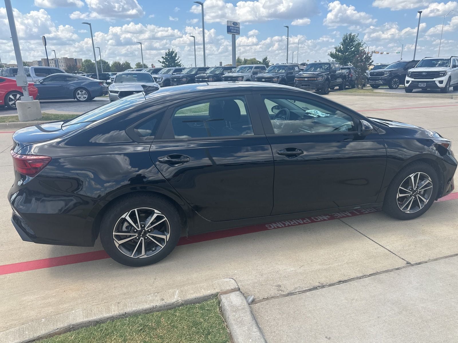 2023 Kia Forte LXS