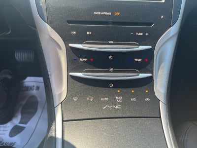 2016 Lincoln MKZ Hybrid Base