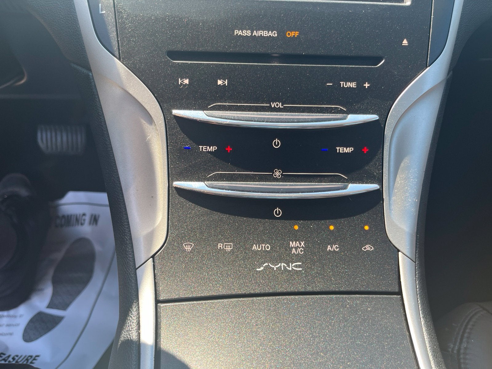 2016 Lincoln MKZ Hybrid Base