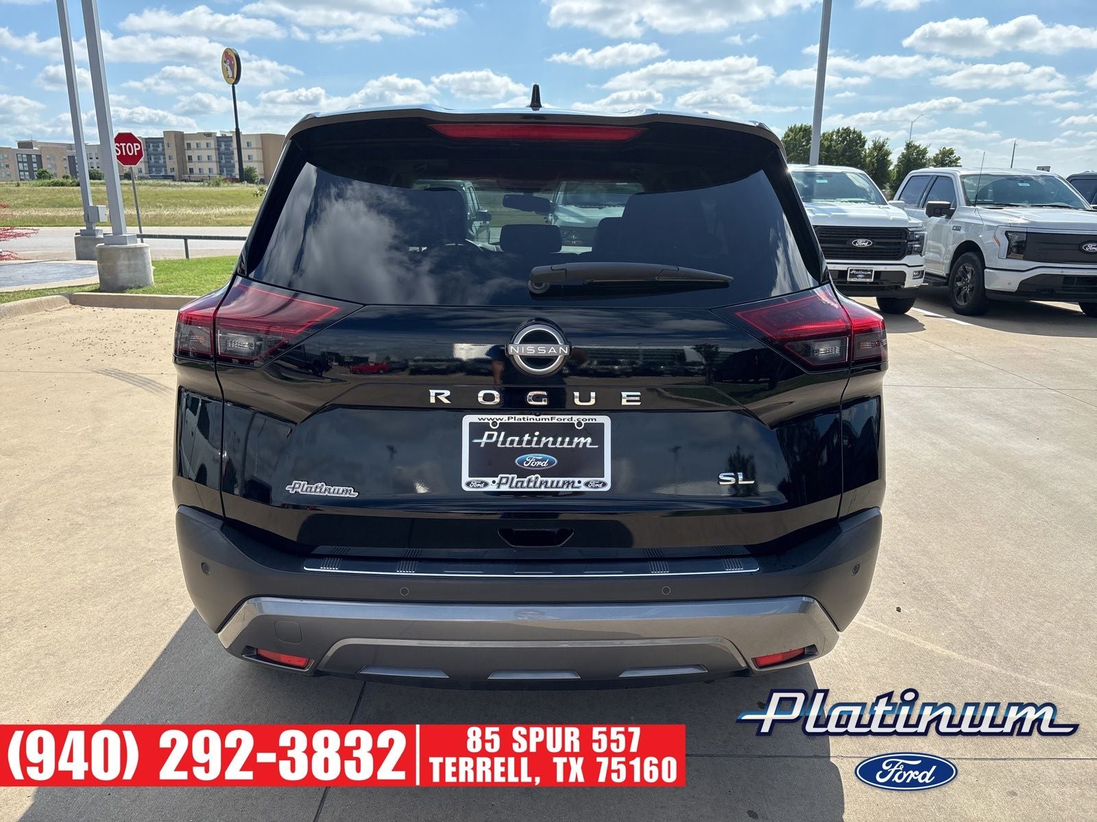 2022 Nissan Rogue SL
