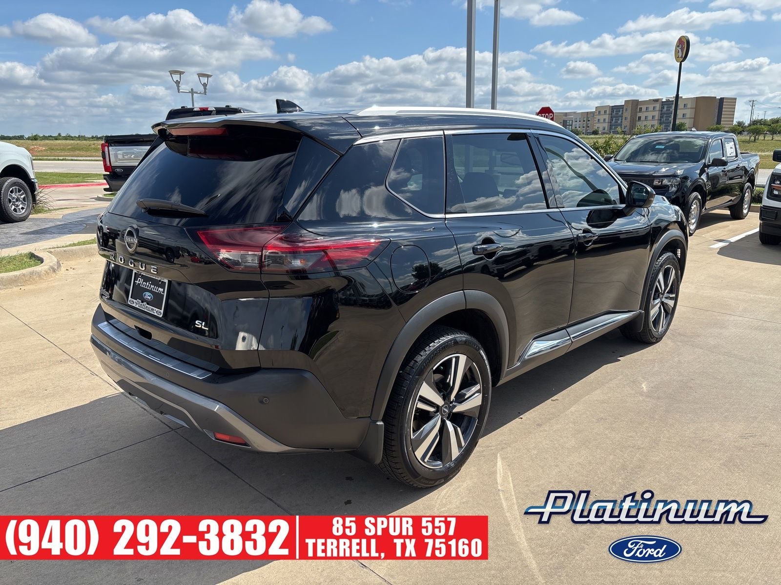 2022 Nissan Rogue SL