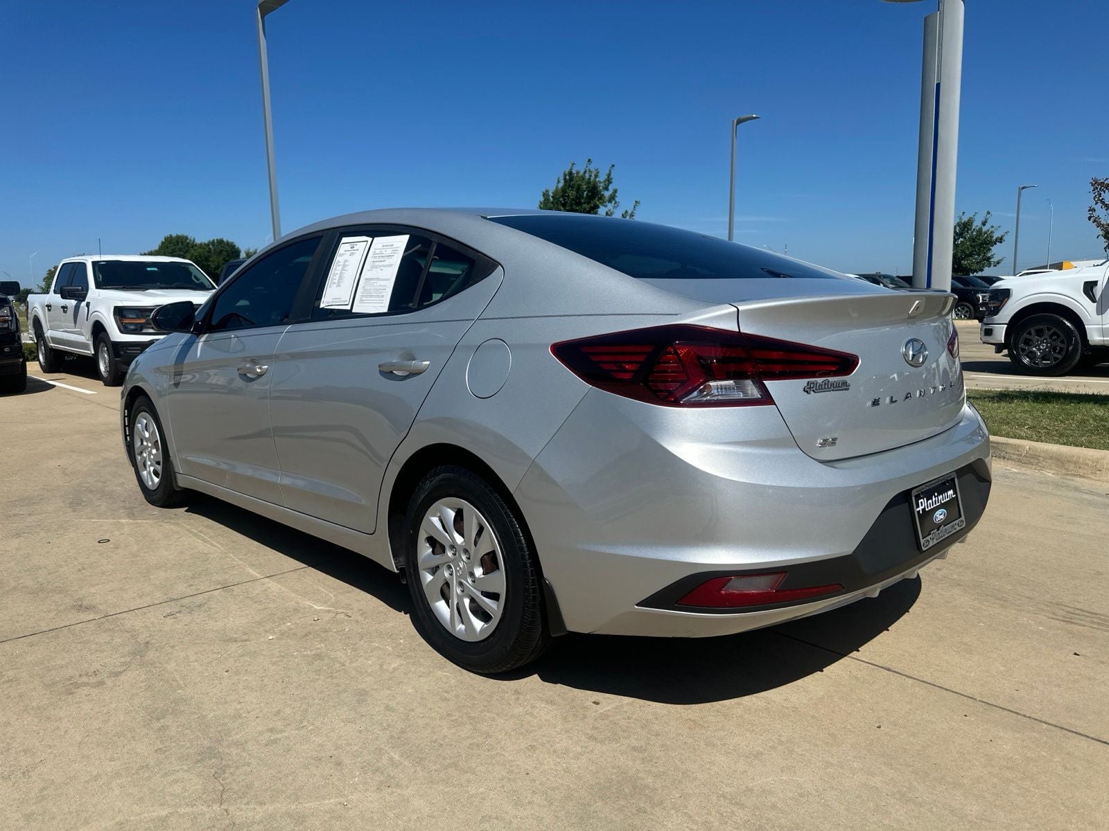 2020 Hyundai Elantra SE