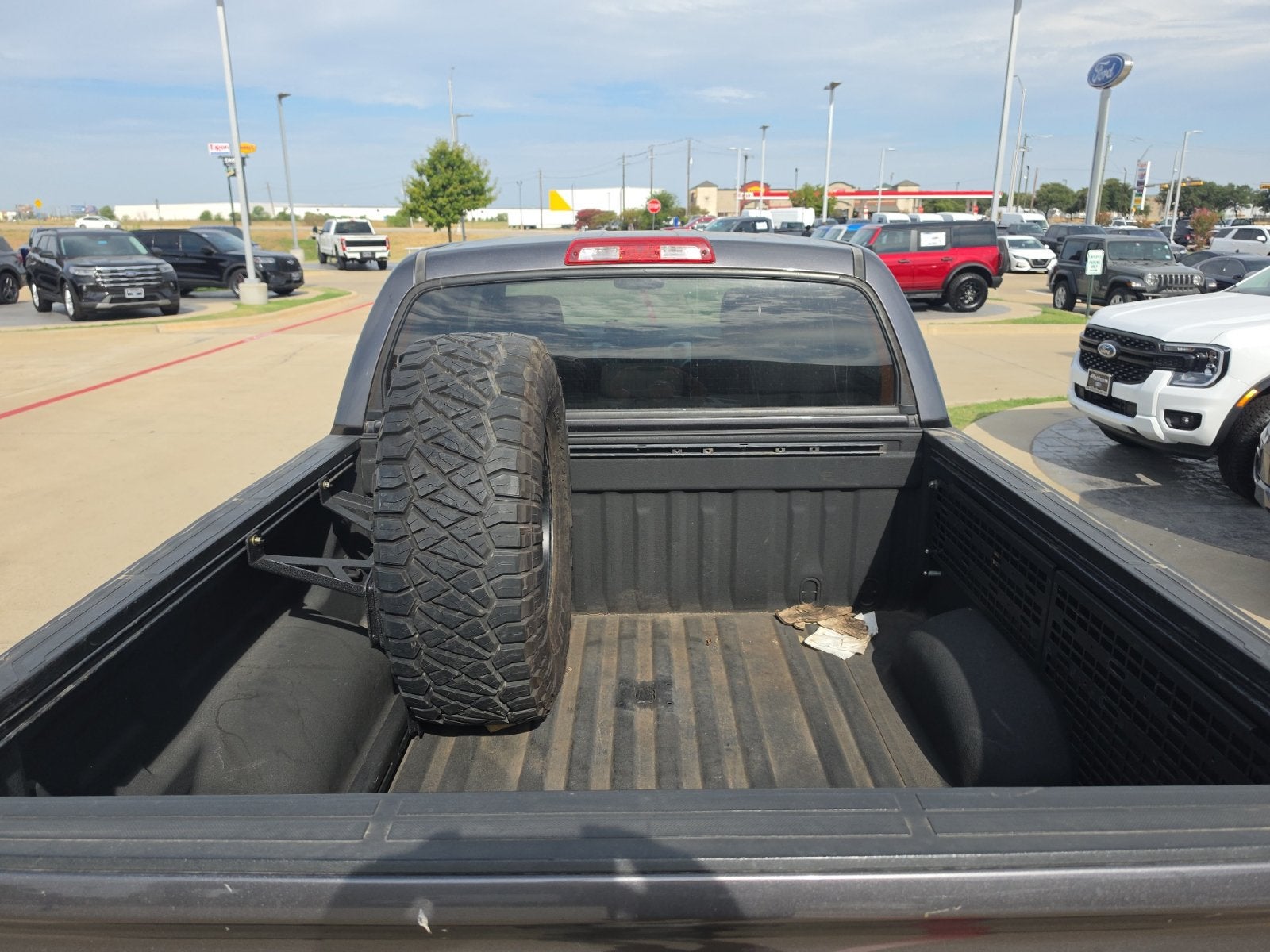 2016 Toyota Tundra SR5