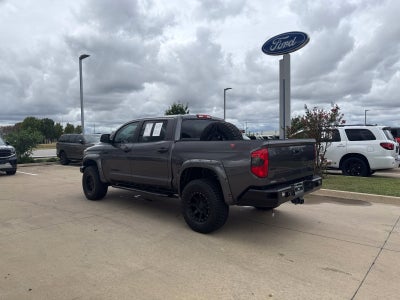 2016 Toyota Tundra SR5