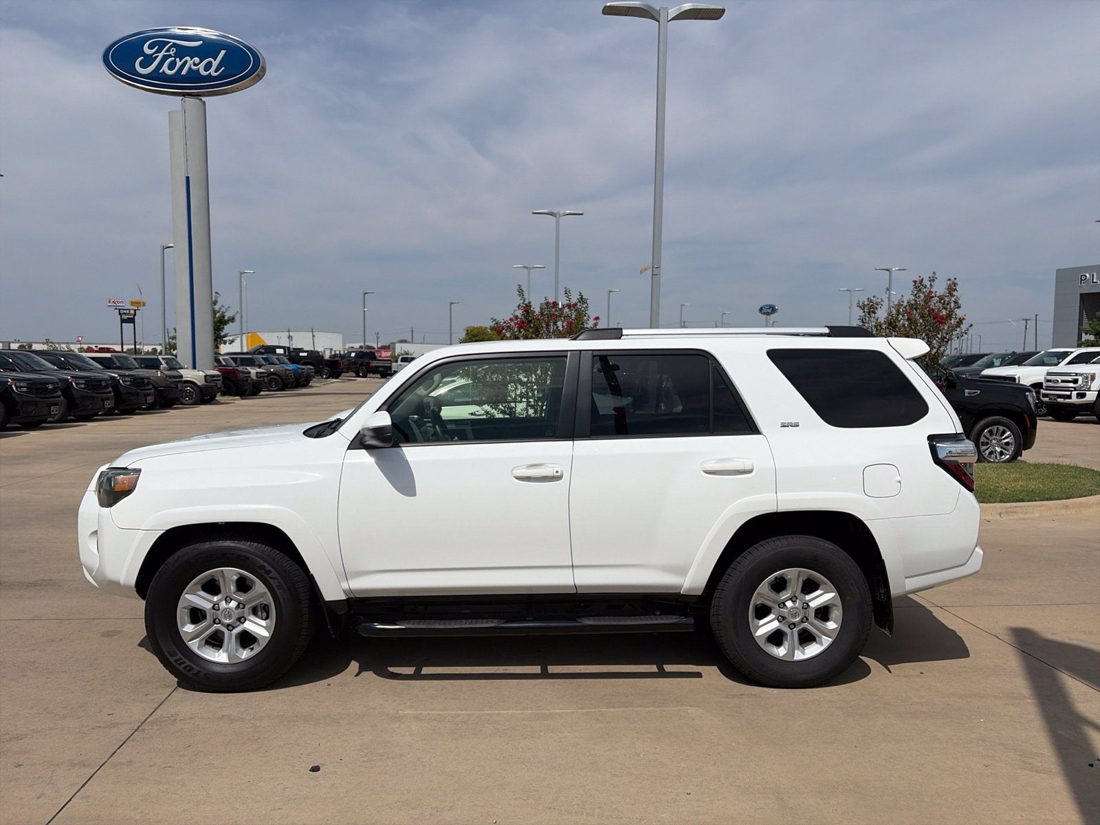 2024 Toyota 4Runner SR5