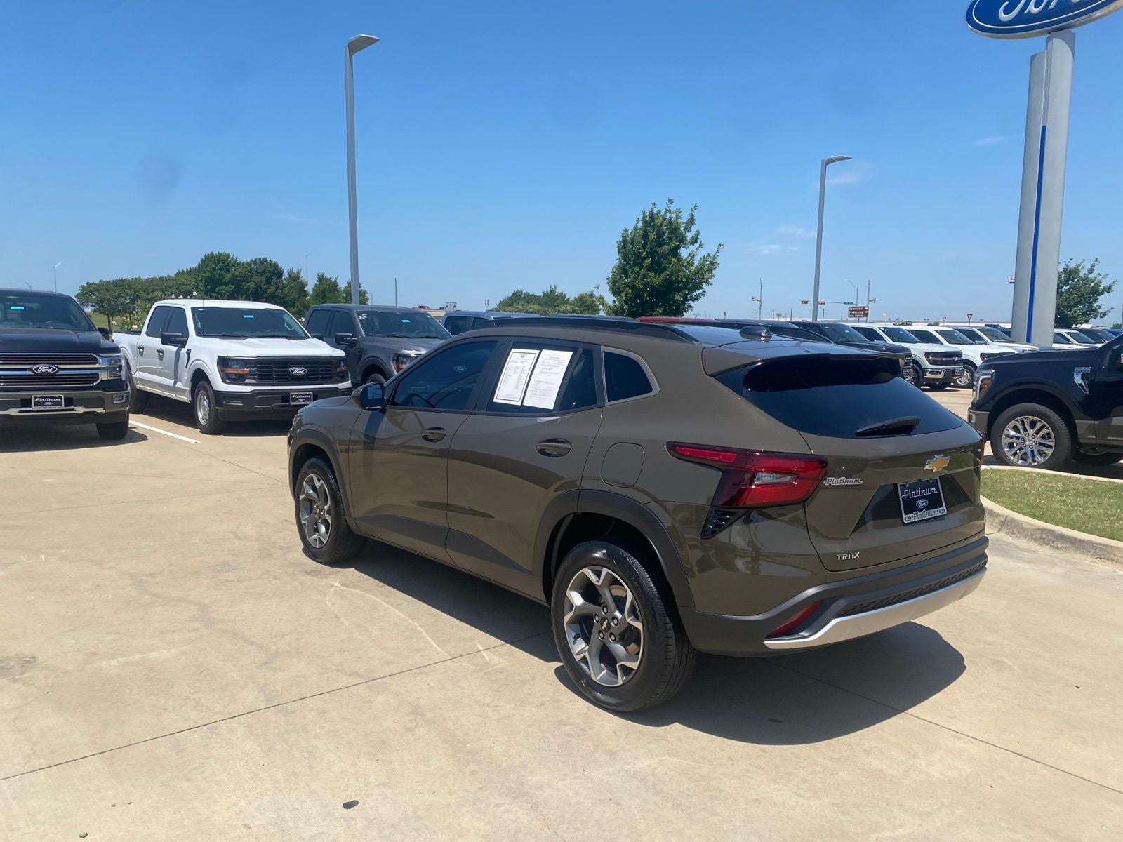 2024 Chevrolet Trax LT