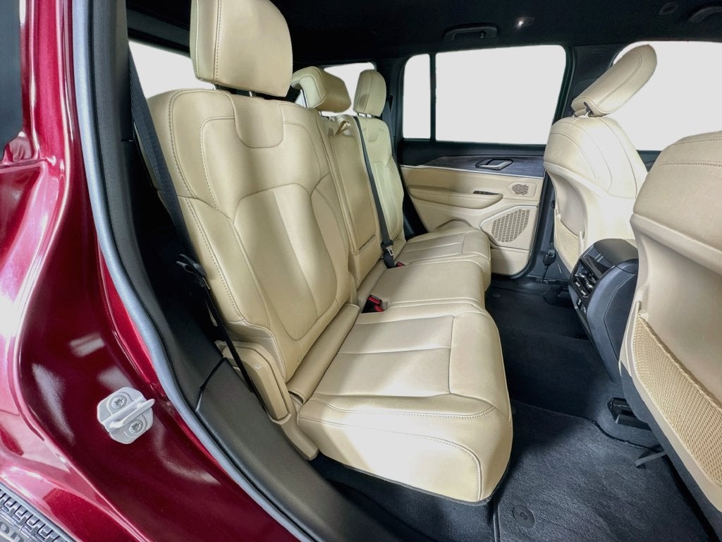 2023 Jeep Grand Cherokee Limited 4x2