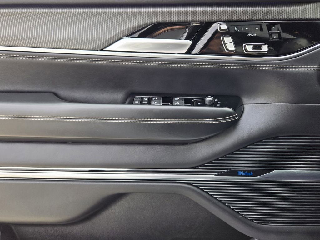 2024 Jeep Grand Wagoneer Series II Obsidian