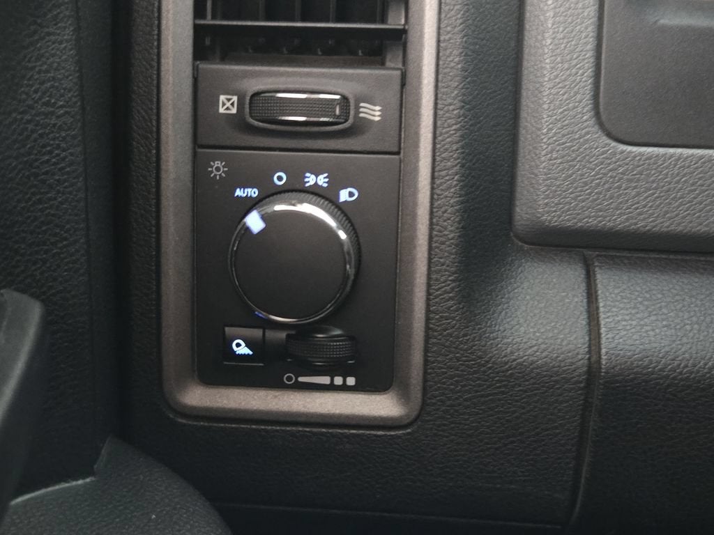 2018 RAM 1500 Tradesman Quad Cab 4x4 6'4" Box