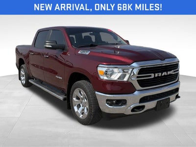2020 RAM 1500 Big Horn Crew Cab 4x4 5'7" Box