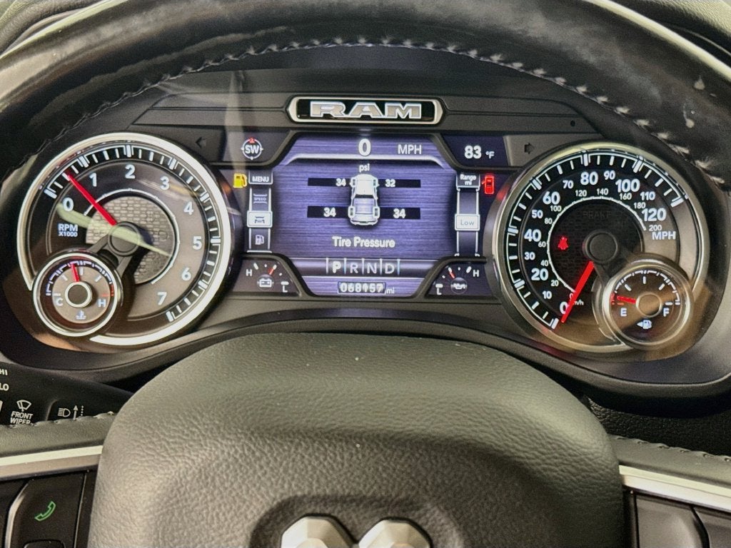 2020 RAM 1500 Big Horn Crew Cab 4x4 5'7" Box
