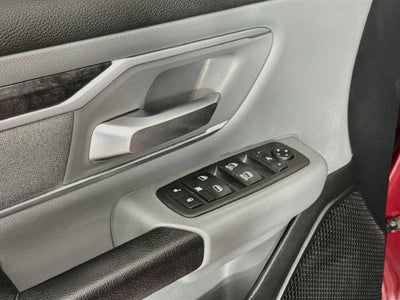2020 RAM 1500 Big Horn Crew Cab 4x4 5'7" Box