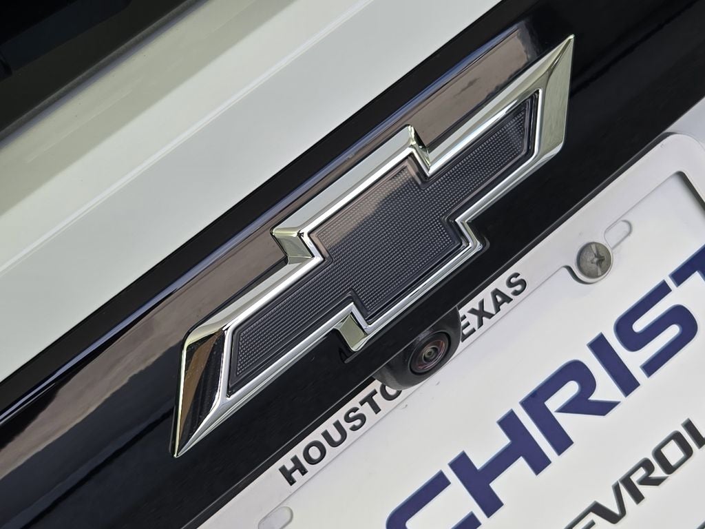 2027 Chevrolet Bolt EV LT