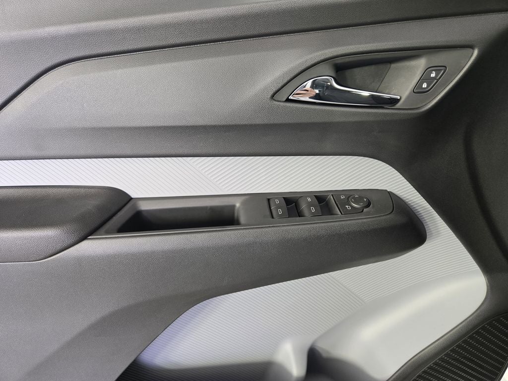 2027 Chevrolet Bolt EV LT