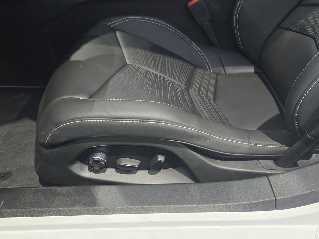 2025 Chevrolet Corvette E-Ray 2LZ