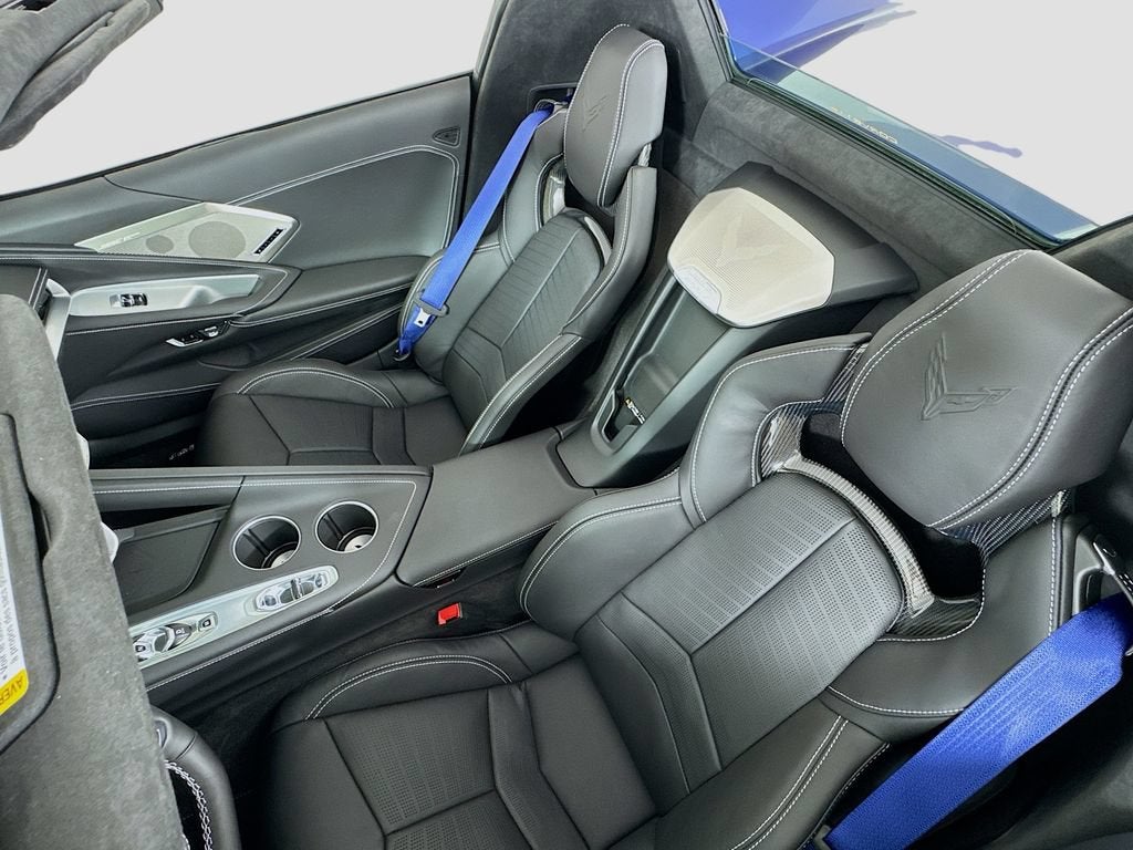 2027 Chevrolet Corvette 3LT - Photo 15