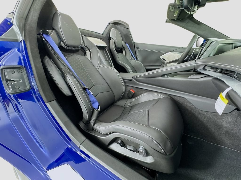 2027 Chevrolet Corvette 3LT - Photo 26