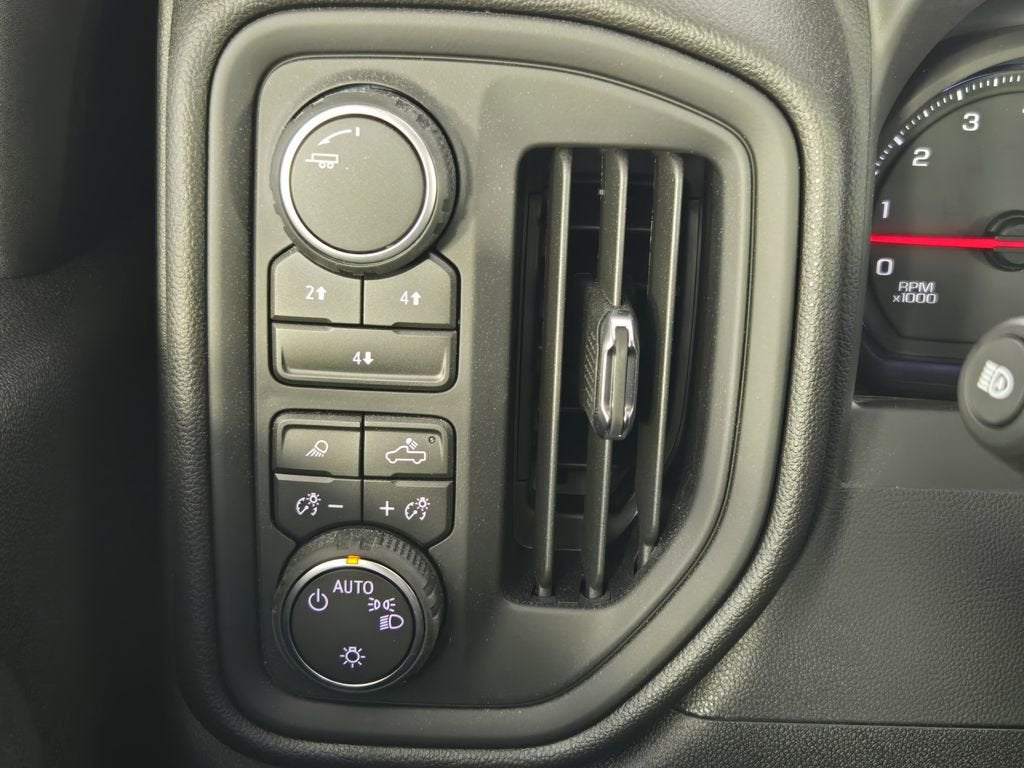 2026 Chevrolet Silverado 3500 HD WT DRW