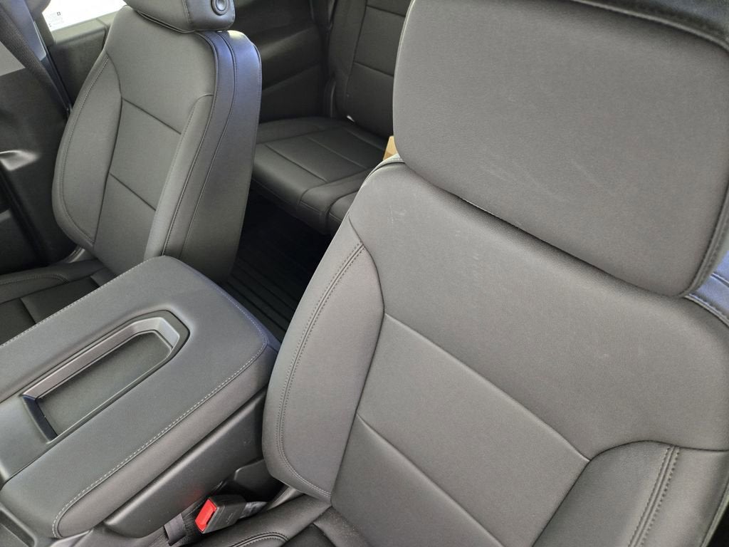 2026 Chevrolet Silverado 3500 HD WT DRW