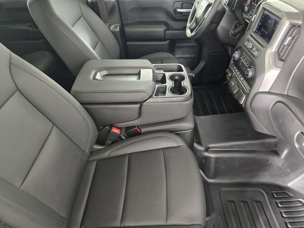 2026 Chevrolet Silverado 3500 HD WT DRW