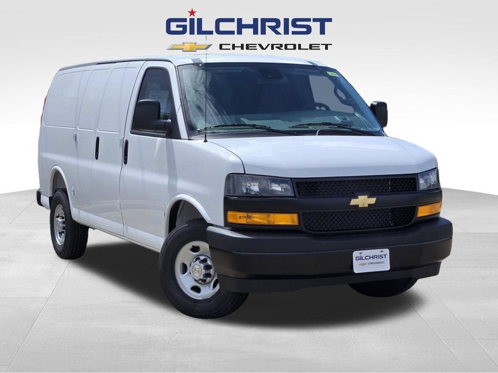 2026 Chevrolet Express Cargo WT