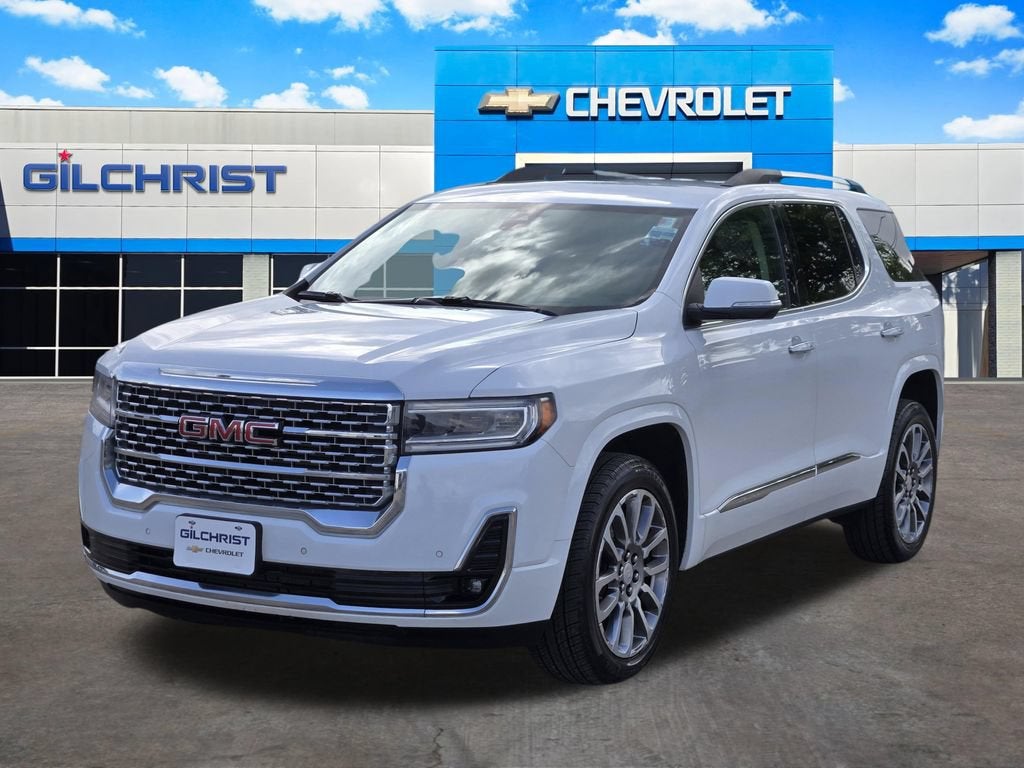 2023 GMC Acadia Denali