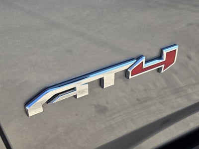 2024 GMC Yukon AT4