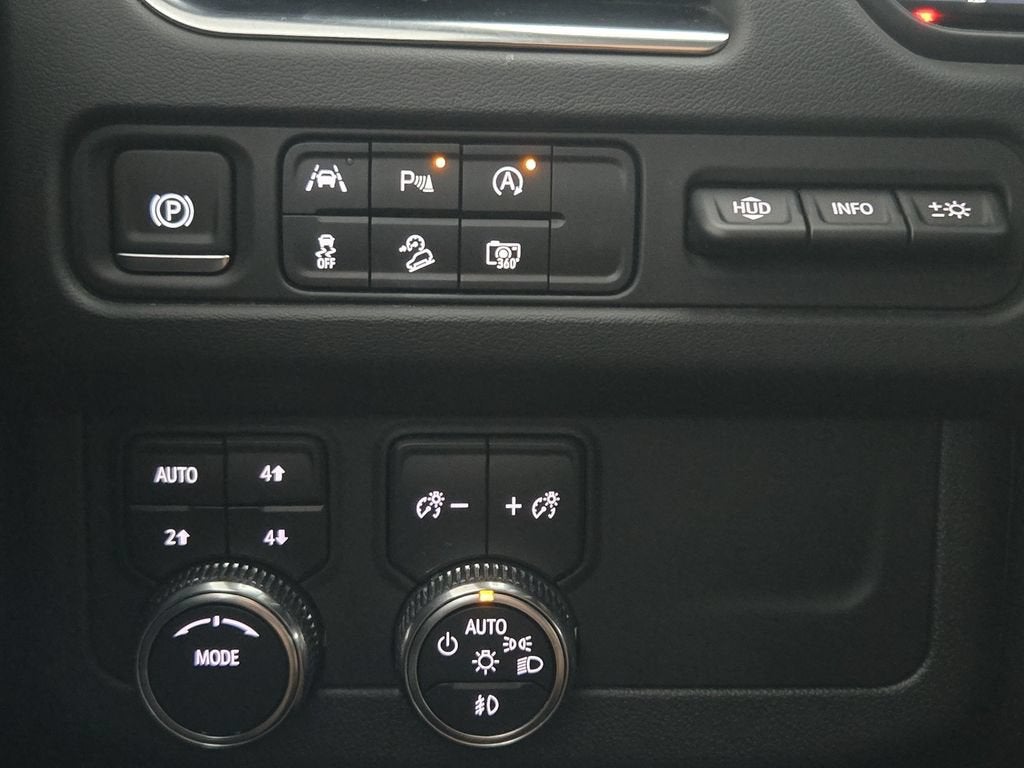 2024 GMC Yukon AT4