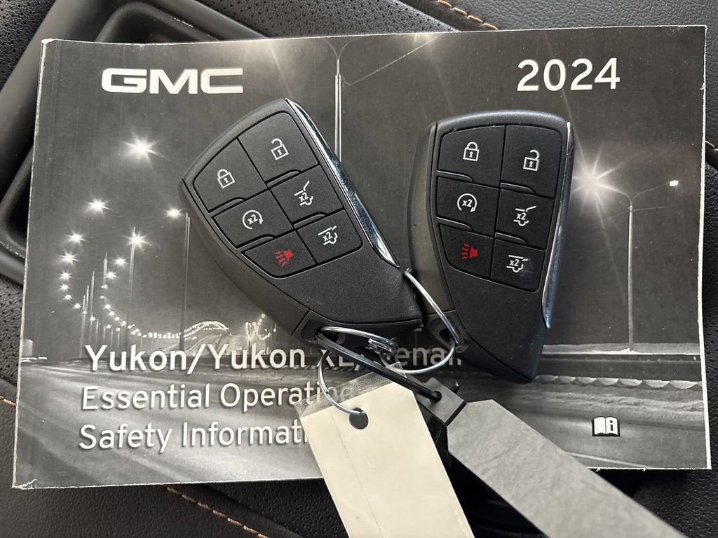 2024 GMC Yukon AT4