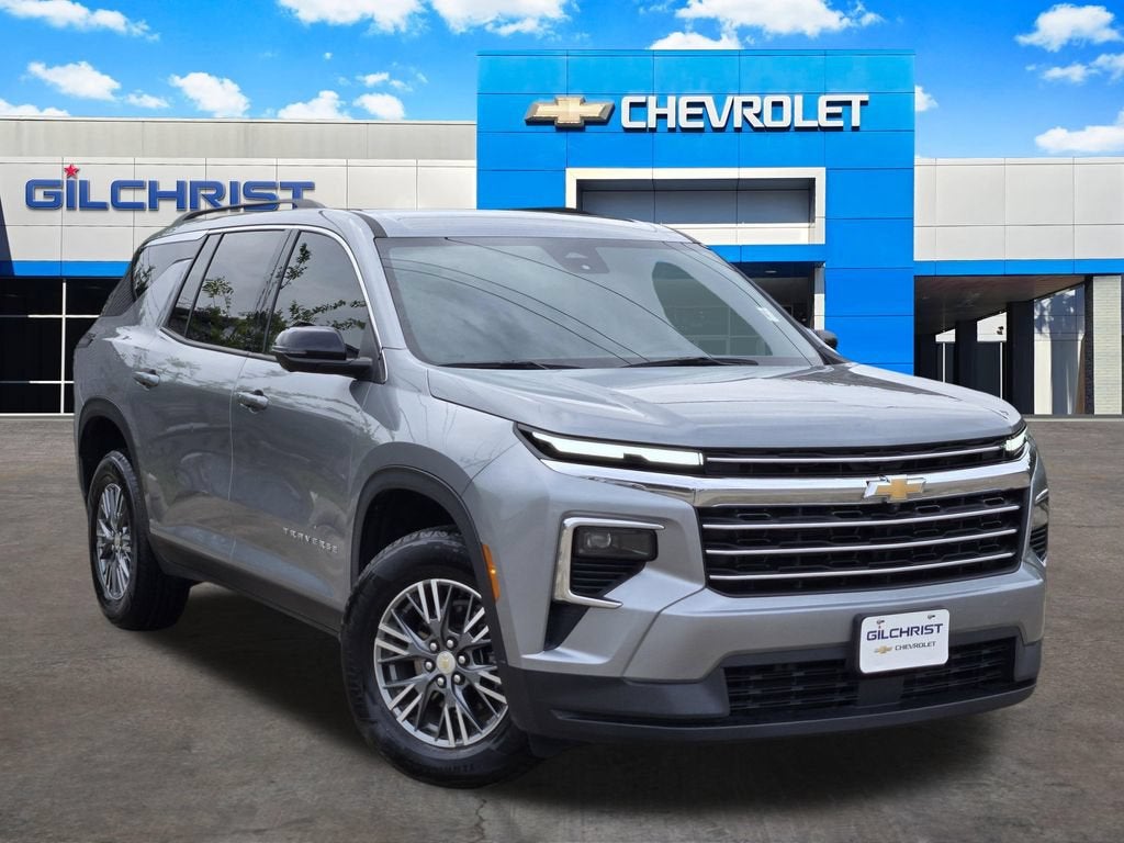 2024 Chevrolet Traverse LT