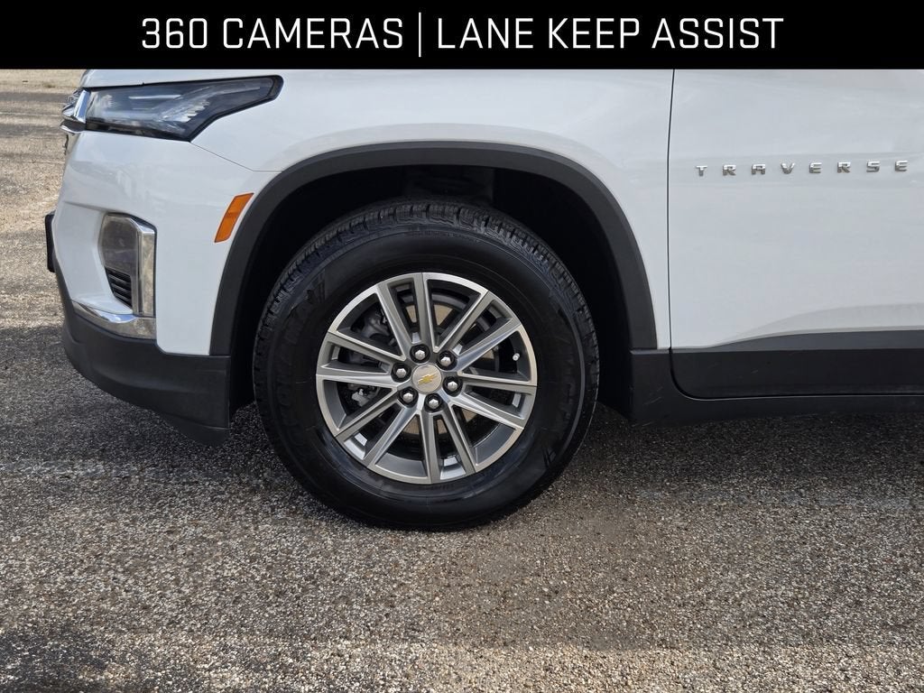 2024 Chevrolet Traverse LT