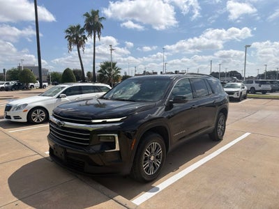 2024 Chevrolet Traverse LT