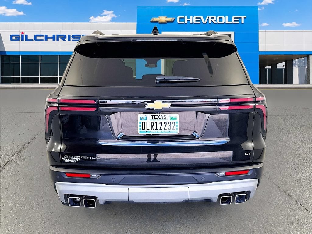 2024 Chevrolet Traverse LT