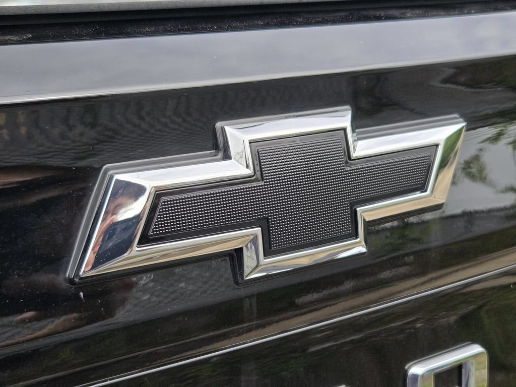 2026 Chevrolet Tahoe LS - Photo 13
