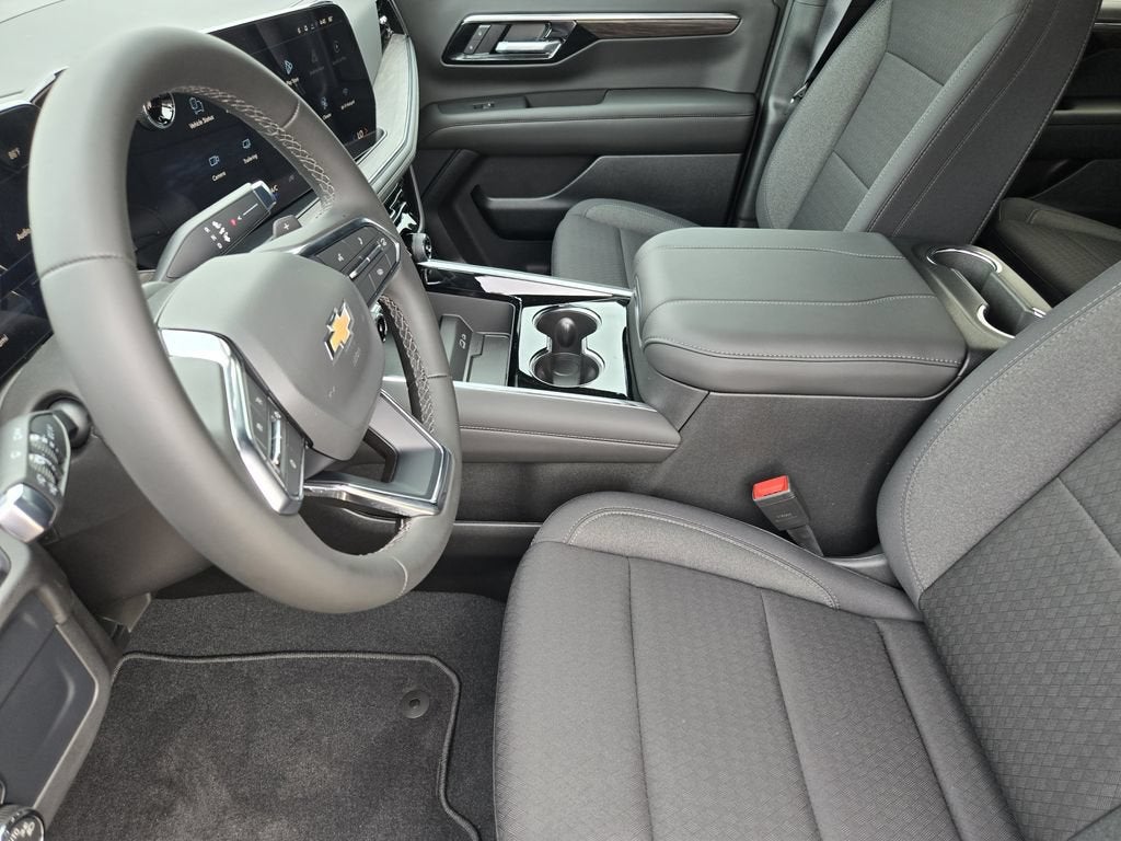 2026 Chevrolet Tahoe LS - Photo 15