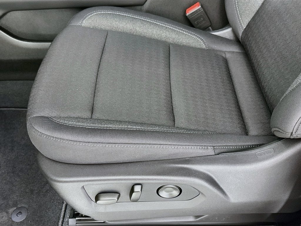 2027 Chevrolet Tahoe LS