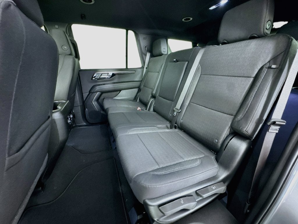 2027 Chevrolet Tahoe LS