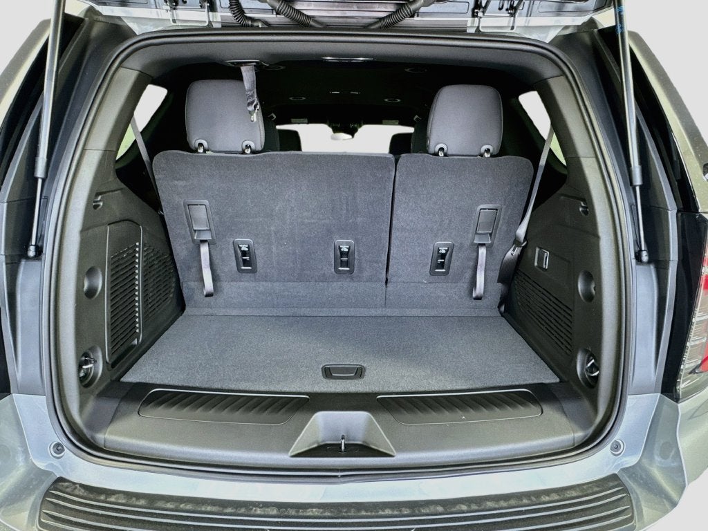 2027 Chevrolet Tahoe LS